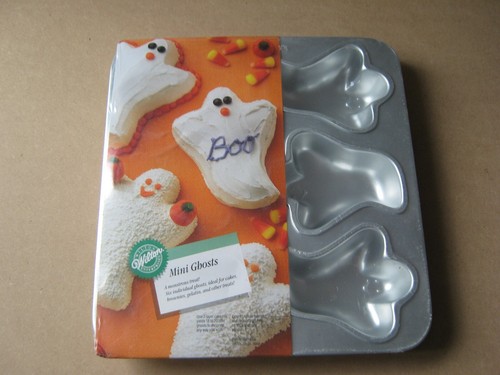 Wilton halloween cavity mini - wilton,