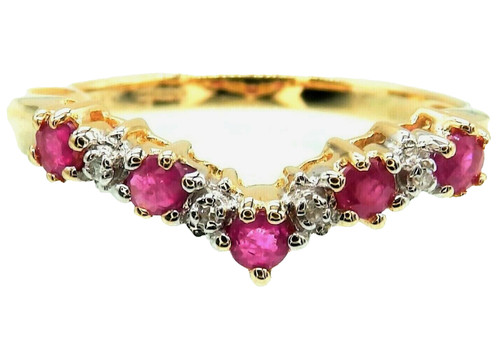 9ct gold ruby ring - , diamond