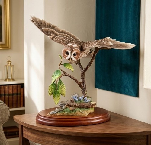 Rare border fine arts tawny - rare,