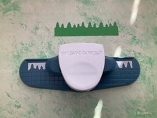HARDLY USED Fiskars Border CHRISTMAS FIR TREES IN A ROW Card Craft Punch