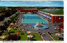 Butlins Holiday Camp Filey, Outdoor Heated  pool & Fountain,Posted 1975,   B7847