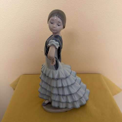 Lladro figurine little - figurine, "little