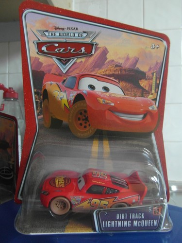 Disney pixar cars - dirt, track