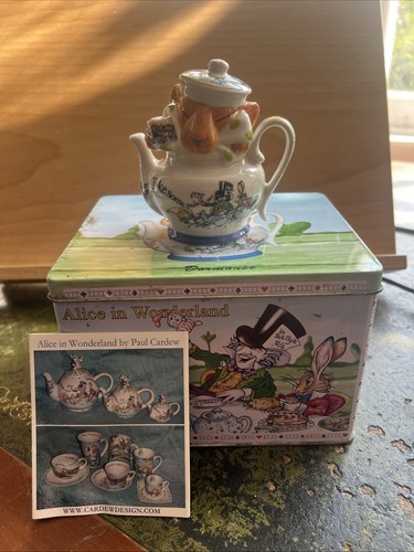 Dormouse alice wonderland - dormouse,