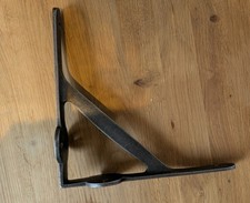 Cast iron shelf brackets 21cm