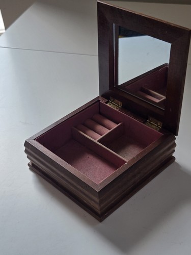 Mele wood jewellery - wood,