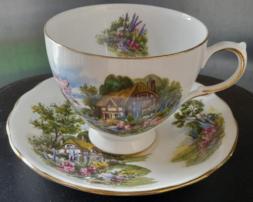 Beautiful vintage royal - vintage,
