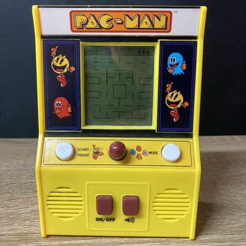 Pac man hand held mini - hand,