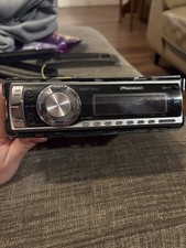 Pioneer DEH-P49001B Car Radio