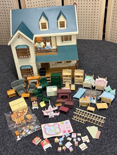 Sylvanian families house - families, on