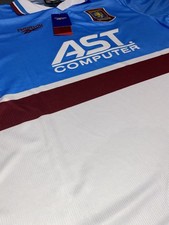 Aston Villa 97/98 Away Shirt