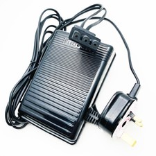 Singer Compatible Sewing Machine Electronic Foot Pedal & Lead with UK 3 Pin Plug