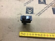 PEUGEOT 204 304 404 504 J7 on