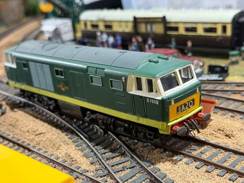 Triang hornby r758 - hornby,