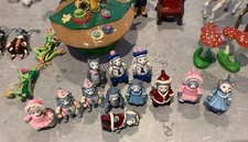 16.   Hantel Pewter Miniatures