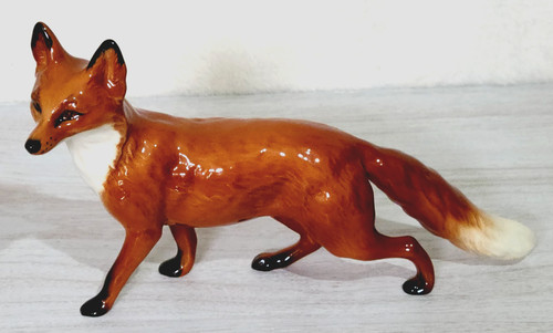 Beswick large fox standing - beswick,