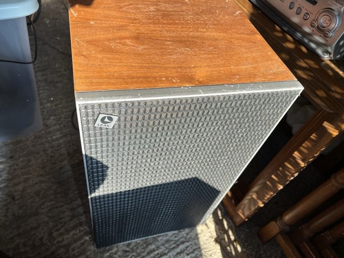 Vintage leak speaker - leak, one