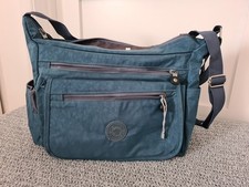 Air Supreme Crossbody Utility