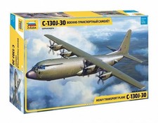ZVEZDA 7324 C-130 J-30 Heavy Transport Plane 1:72 Plastic Model Kit