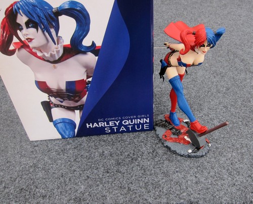 Comics cover girls harley - cover,