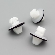 10x Rear Wheel Arch Flares and Moulding Trim Clips for some Suzuki Grand Vitara