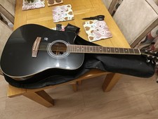 Acoustic Left Handed Guitar
