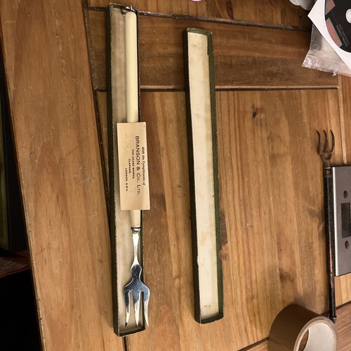 Vintage toasting fork - toasting,