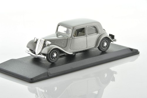 Citroen traction sedan - citroen,