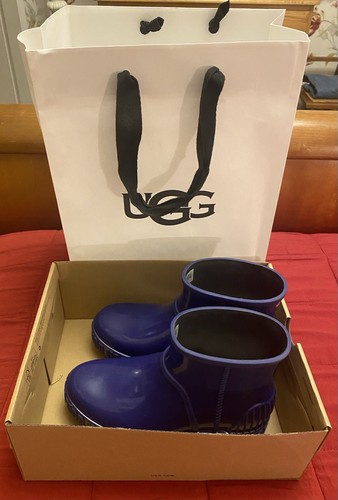 Childs purple ugg drizlita - childs,