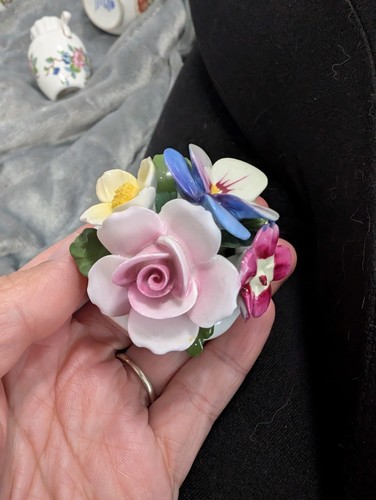 Aynsley flowers - aynsley,