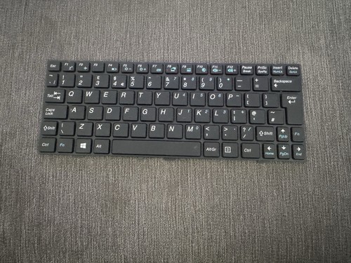 Medion akoya e1317t - medion,