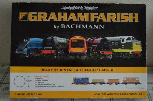 Graham farish gauge train - farish, n