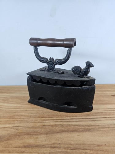 Vintage cast iron - sad, coal