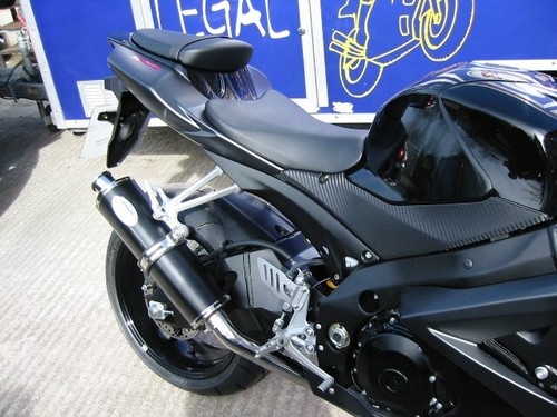 Suzuki gsxr 1000 k8 - suzuki,