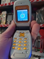 Rare Vintage Sony Ericsson Z200 Blue Unlocked Mobile Phone Flip