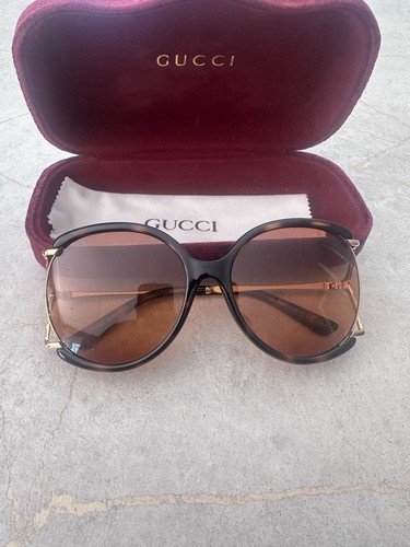Ladies gucci sunglasses - gucci,