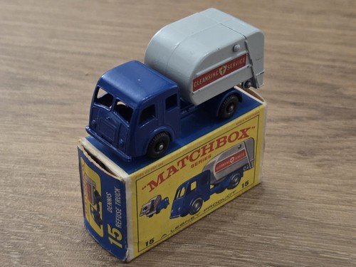Matchbox dennis - no.15,