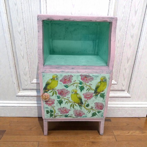 Shabby chic white decoupaged - chic,