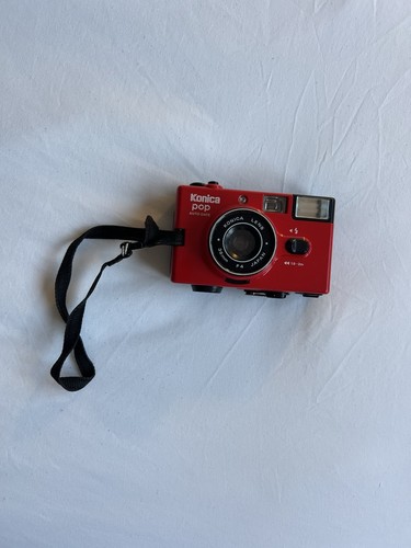 Konica pop red 35mm - red, compact