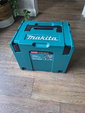 Makita Router RT001GZ16 40V
