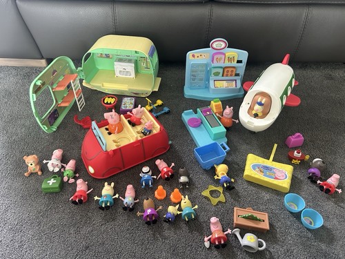 Peppa pig toy bundle caravan - peppa,