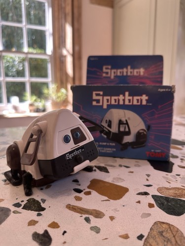 Tomy spotbot robot - tomy, dog
