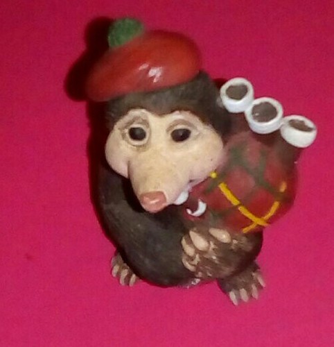 Molenniums mole - molenniums, "mole
