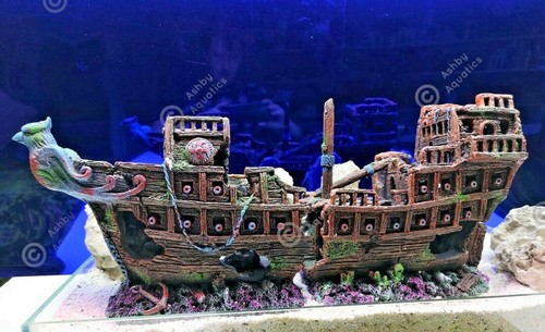 Large piece galeon - 57, 2