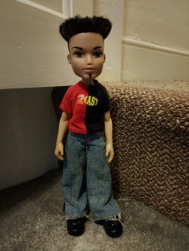 Bratz boys funk out - eitan, doll