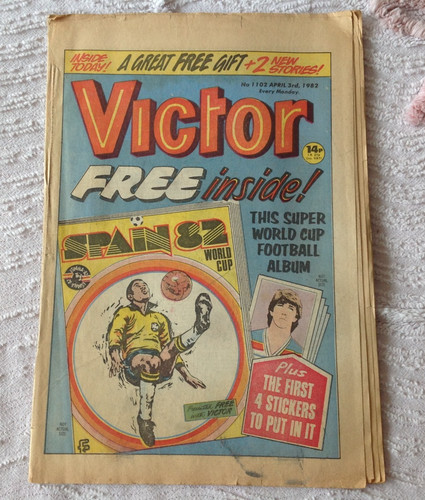 The victor comic - victor, 1982
