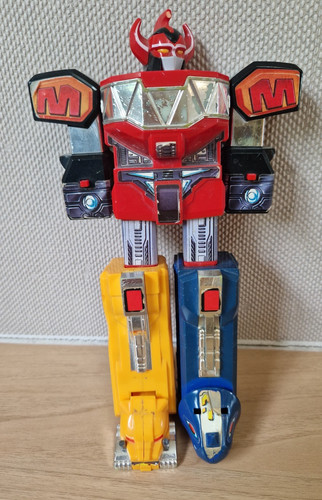 Bandai transformer 1990 toy - bandai,
