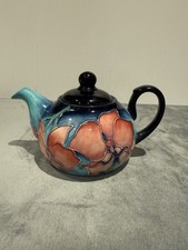 Vintage Old Tupton Ware Hand