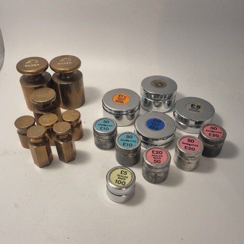 Vintage retro bank - &, post