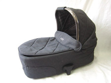 Mamas & Papas Carrycot Flip